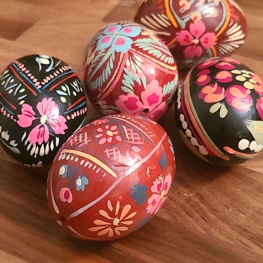 5 Handpainted Polish Wooden Easter Eggs